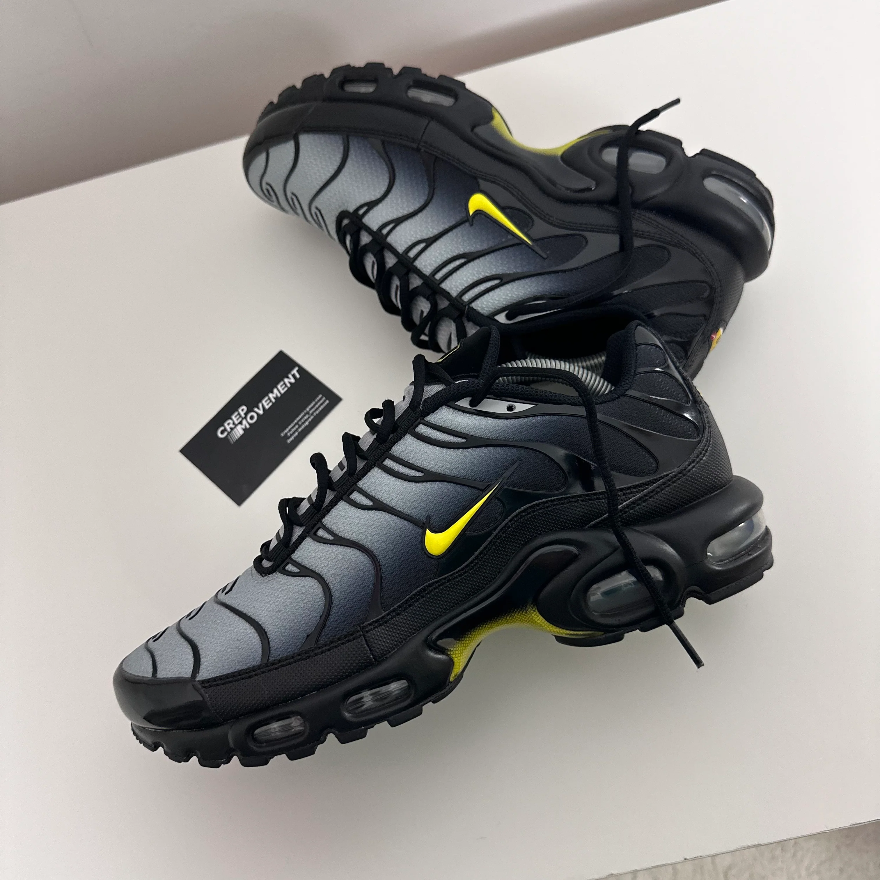 NIKE AIR MAX PLUS TN - PHANTOM / OPTI - Image 3